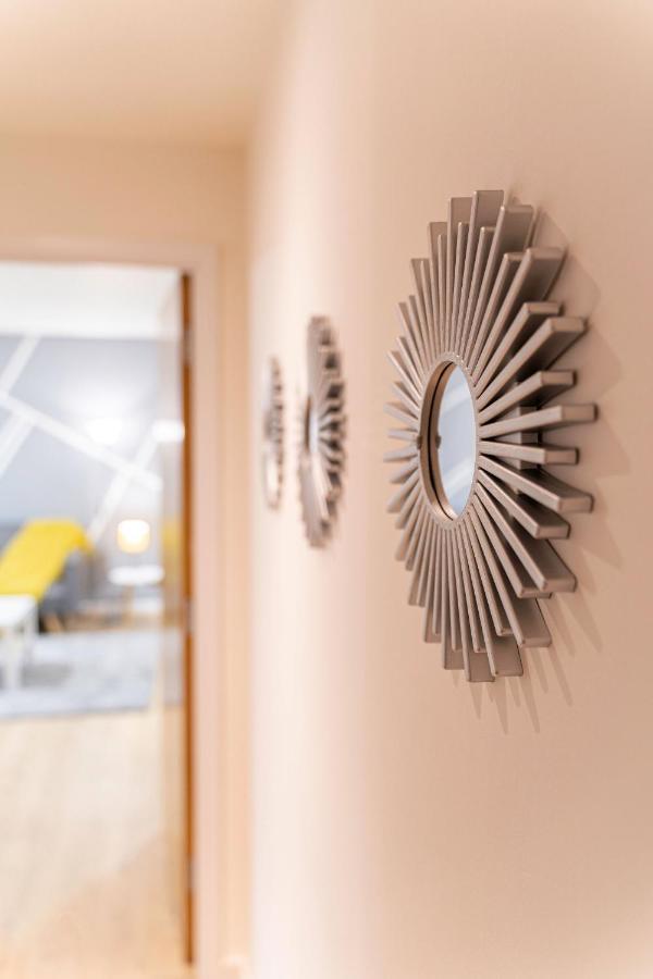 Riley House Spacious City Apartment Coventry Esterno foto